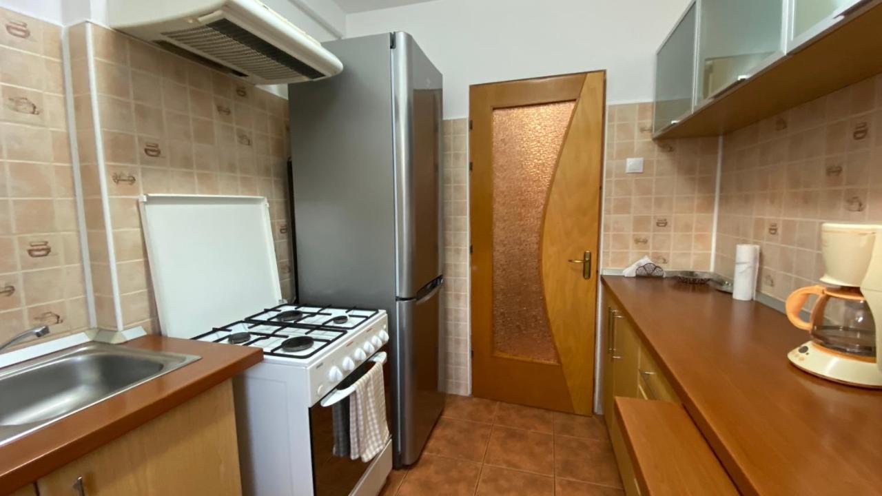 Best Apartment City Hall Сучава Экстерьер фото